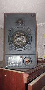 Müüa vene aegsed s30 kõlarid 2 tükki (4 foto / 5)