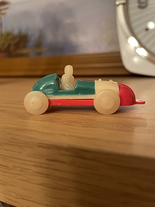 Salvo auto (2 foto / 3)