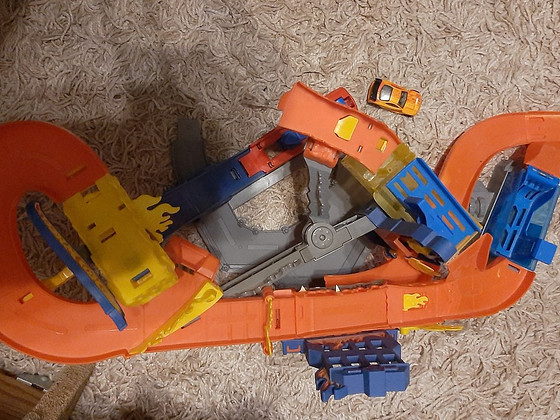 Hot wheels
