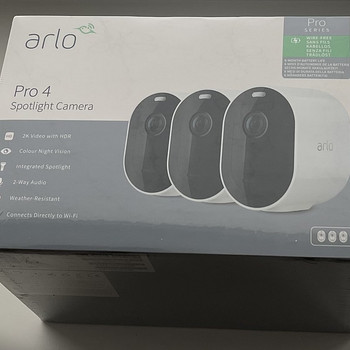 Arlo Pro 4 Spotlight Camera, 2K QHD, 3 pcs, White
