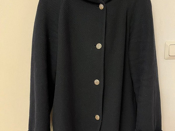 Mantel-Jakk kaputsiga, Monton nr 38