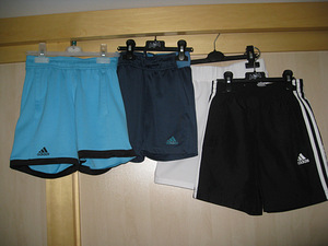 Müüa laste ADIDAS, NIKE , HEAD spordisärke ja pükse (2 foto / 5)