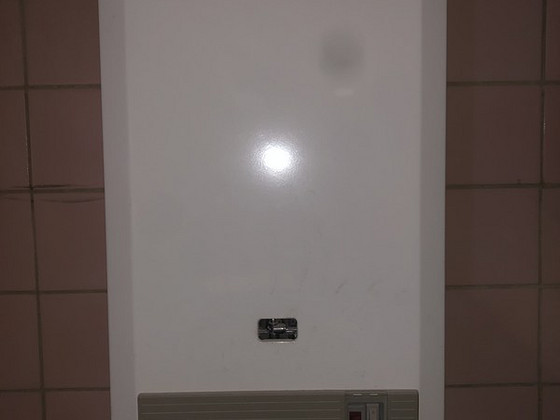 Газовая колонка