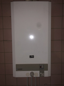 Газовая колонка (1 фото из 1)