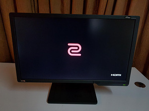 Müün Benqi 144Hz monitori (BenQ XL2411 P) (2 foto / 2)