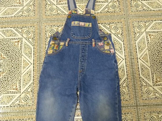 Джинсы