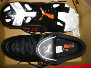 Puma Boca I FG meeste jalgpallijalatsid EUR44, uued (2 foto / 3)