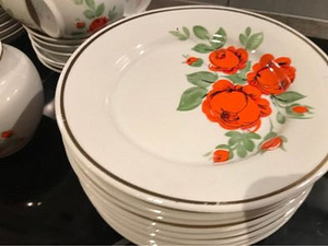 Красивый кофейный сервиз на 10 (4 фото из 7)