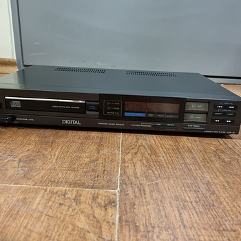 Sony CDP-70 Stereo Compact Disc Player