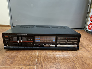 Fisher CA-870 Integrated Stereo Amplifier (1 фото из 4)