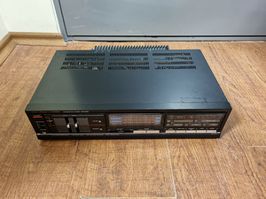 Fisher CA-870 Integrated Stereo Amplifier (3 фото из 4)