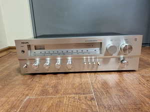Philips AH682 AM/FM Stereo Receiver (1 foto / 3)