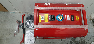 Bensiinigeneraator 220/380v,2kw. (2 foto / 5)