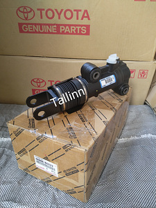 Toyota Land Cruiser 200 4851060160 4851069355 4813160E60 (4 фото из 5)