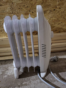 Radiaator 2tk (1 foto / 2)