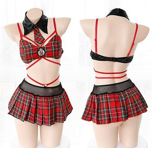 Новый костюм (2 фото из 2)