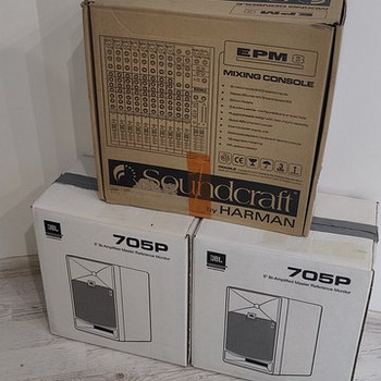 Мониторы JBL 705P, 2 шт. + микшер Soundcraft EPM8
