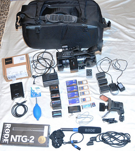 Müüdi videokaamerate komplekt SONY PMW-EX1R (1 foto / 4)