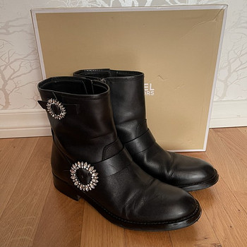 Michael Kors saapad nr 37