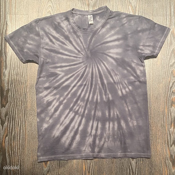 T-särk tiedye, uus