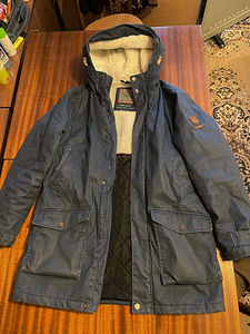 Winter Jacket (1 foto / 4)