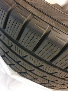 Yokohama 19" põhjamaalamellid velgedel Mercedes Benz GLE/GLS (3 foto / 4)
