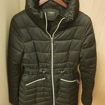Зимняя куртка guess