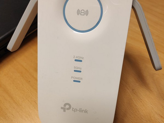 Точка доступа Wi-Fi TP-LINK RE450 AC1750