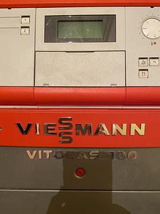 Котёл viessmann (29 кв) (2 фото из 2)