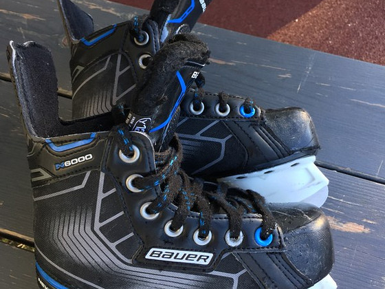 Хоккейные коньки Bauer, 31