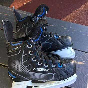 Hoki uisud Bauer, 31