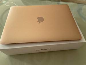 MacBook Air (1 фото из 3)