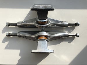 Independent 149 Standard 8.5" детали (3 фото из 8)