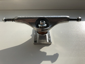 Independent 149 Standard 8.5" детали (8 фото из 8)