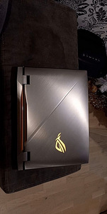 Продать достойный игровой ноутбук Asus ROG G703GX | (3 фото из 6)