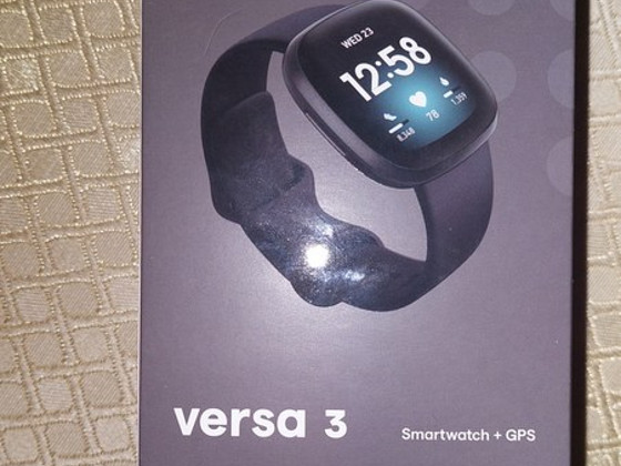 Умные часы + GPS Versa3