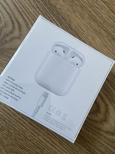Airpods 2 (4 фото из 4)