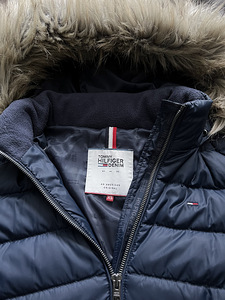 Müüa Tommy Hilfiger mantel (1 foto / 3)