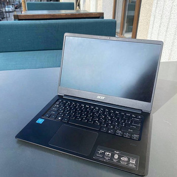 Ноутбук acer swift 1 тонкий ,шустрый