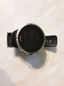 Часы Suunto Spartan Ultra (1 фото из 3)