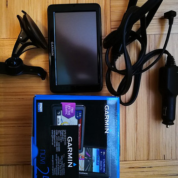 Продаю автонавигатор Garmin