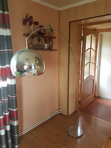 Põrandalamp (1 foto / 2)