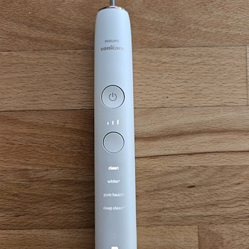 Hambahari Philips Sonicare HX9000 seeria. ilma laadijata