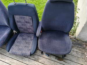 Ford Galaxy, VW Sharan, опоры поворотных сидений капитана (9 фото из 10)