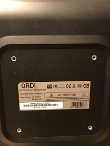 Ordi 19” lcd monitor (2 foto / 3)