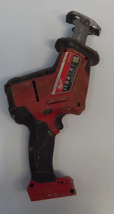 Akuotssaag Milwaukee M18 FHZ 18V (ilma aku ja laadijata) (2 foto / 6)