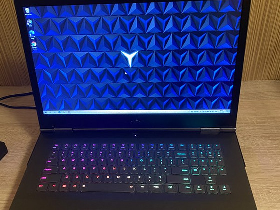 Lenovo Legion y740