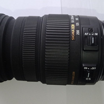 Sigma DC 50-200mm 1:4-5,6 hsm