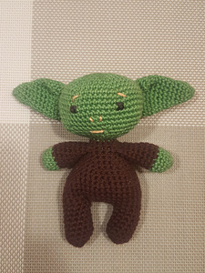 Kootud mänguasi Master Yoda (2 foto / 2)