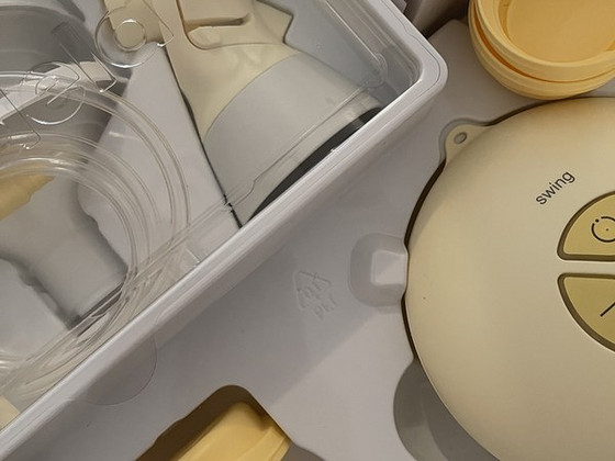 Medela Swing Flex+ Бутылочка Calma